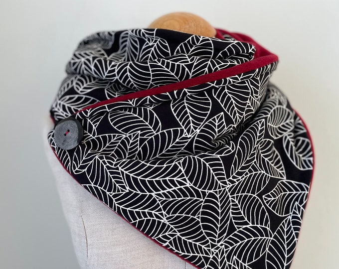 Wrap Scarf Triangular Scarf Loop Scarf Loop Black Leaves Red Bordeaux Fleece Fabric Winter Scarf Stole Button Scarf