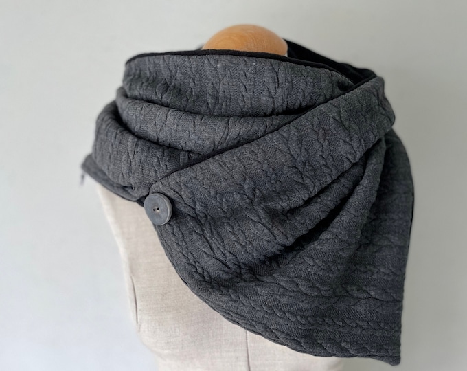 wrap scarf, triangular scarf, loop scarf