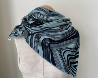 Wickelschal Schal Loopschal Knopfschal Wrap Triangular Scarf Schilf Grün Schwarz