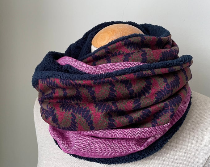 Loop Loop Scarf Scarf Tube Scarf Jersey Scarf Winter Scarf Fuchsia Purple Green Navy Blue Jacquard Knit Reversible Scarf Cotton Cloth
