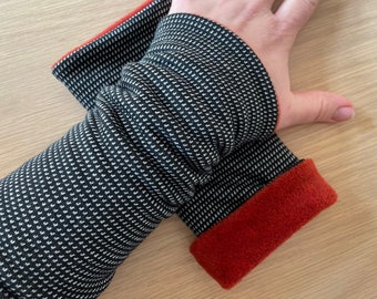 Arm warmers, cuffs, accessories, wrist warmers, muffs, cuffs, arm warmers, black, checkered, orange, rust