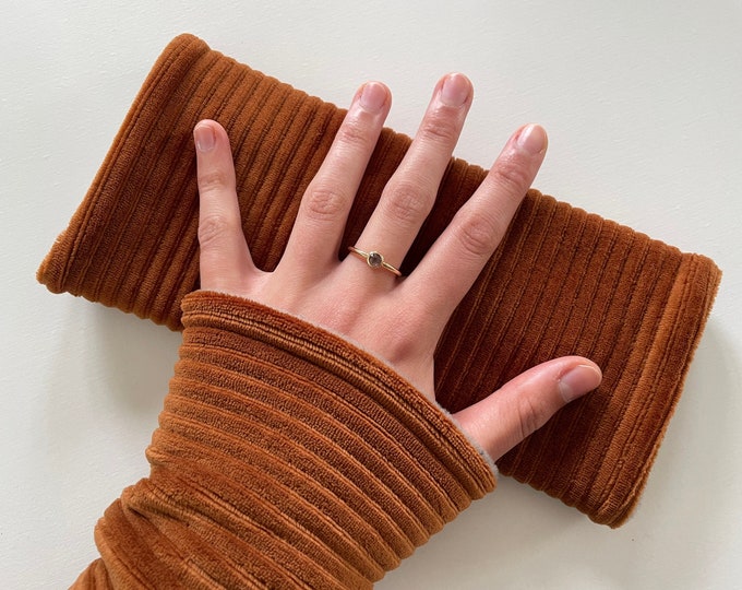 Arm warmers cuffs wrist warmers muffs jersey corduroy fleece winter lined brown rust cognac orange