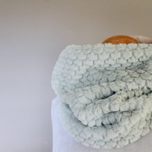 Scarf Slip Scarf