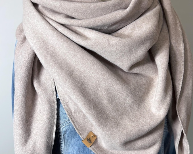 wrap scarf, triangular scarf, loop scarf