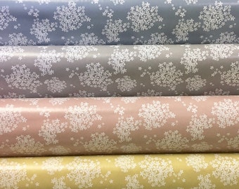 Nappe en toile cirée sureau gris rose jaune nappe de jardin vinyle toile cirée tissu wax tissu fleurs de jardin