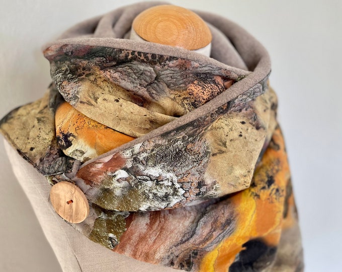 wrap scarf, triangular scarf, loop scarf