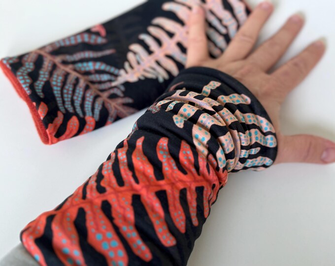 Armwarmers Cuffs Accessories Wristwarmers Muffs Cuffs Pastel Arm warmers Orange Rust Red Leaves