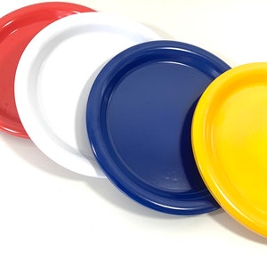 Ingrid of Chicago Plates Blue Red Yellow White Melamac Melamine Plastic Plates Set of Four