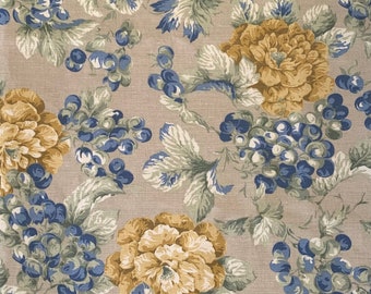 Vintage Poupees Yolande France Rectangular Tablecloth, Reversible