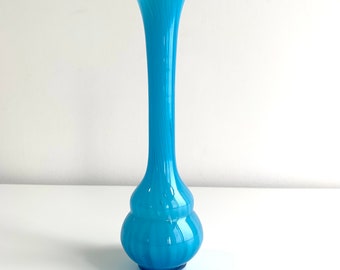 Turquoise Blue Opaline Glass Bud Vase Ruffle Collar Swirl Art Glass Flower Vase