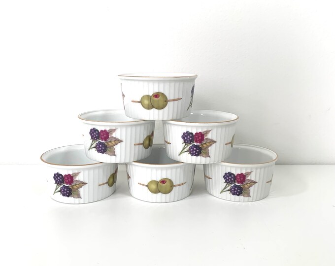 Gold Rim Ramekin Royal Worcester Evesham Ramekins Gold Rimmed Berry and Olive Pattern ...