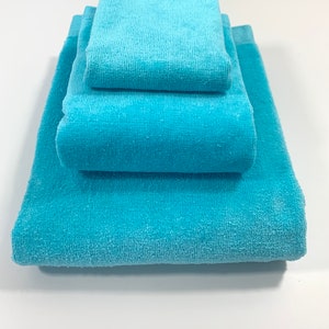 Turquoise Blue Velour Towel Set Stevens Utica  Bath Towel  Hand Towel and Washcloth Set