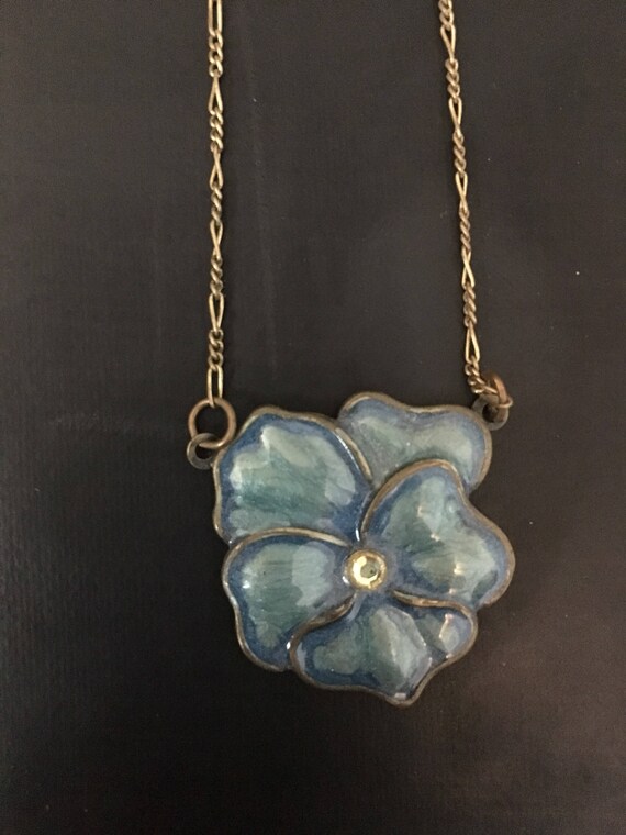 Blue flower necklace