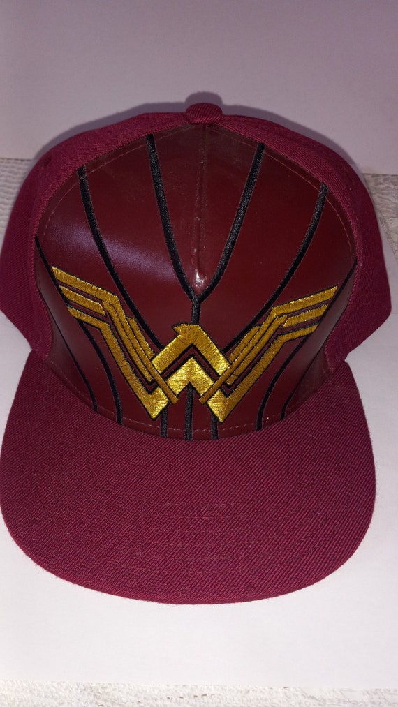 Wonder Woman Cap with tags /Justice League Armor /Hat… Gem