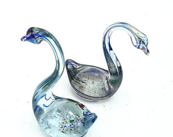 Blown Glass (2-Pair) Swans Figurine.  Murano Style Multi Color Glass- Art Glass 3.5"x 2.25"