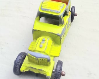 Vintage Tootsie Toy Yellow Roadster Hot Rod Pick-Up Truck Die-Cast/ Racing