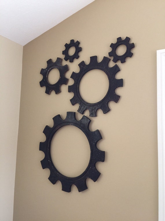 Items similar to Cogs / Gears For Wall Decoration Vintage Industrial on Etsy