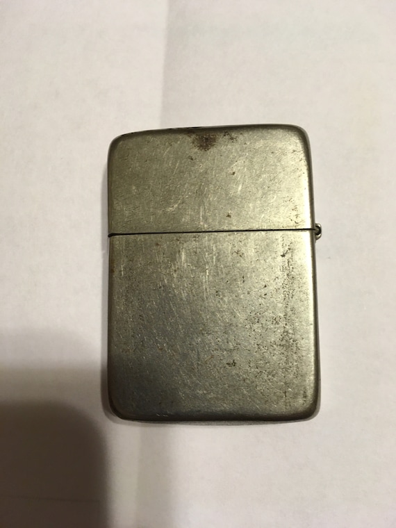1940's ZIPPO – The Sneerwell