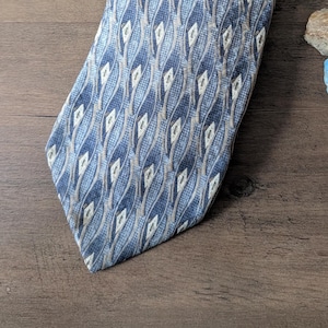 Vintage Silk Necktie TIPTOP Classics Blue Beige Abstract Wave Diamond Pattern Retro Made in USA Mens Office Fashion