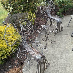Beautiful Ginkgo flower wrought iron patio set 1940’s ultra rare