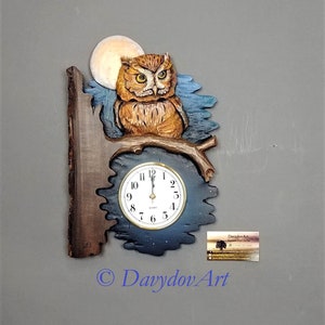 Clock with Copper Owl Hand Carved in Limewood with Natural Bark, Gift For Lover of Realistic Bird Art, Eco-friendly Wall Art Cottage Deco