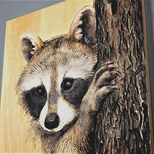 Grand Raccoon Portrait Hand Carved on Wood,Detailed Nature Relief Wall Art,Unique Modern Decoration Gift,Great Wildlife Realistic Animals image 4