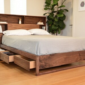 Platform storage bed, Cherry and reclaimed wood, headboard storage and charging, Bed with drawers, Queen bed, King bed, Underbed drawers, image 5