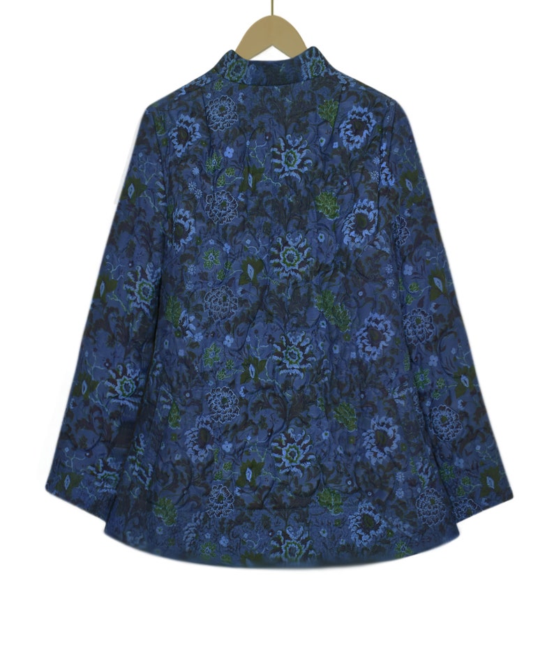 Blue Jacket Quilt Coat Floral Quilted Jacket Vintage Women/'s Quilted Jacket Quilt Jacket Women Quilted Jacket Blue Quilted Jacket