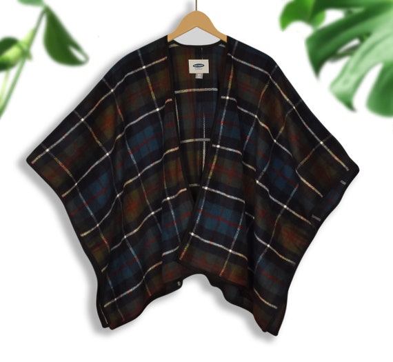 Wool Blanket Coat- Plaid Blanket Coat- Blanket Wrap- Plaid Wrap Shawl- Plaid Wool Blend Cape- Vintage Wool Blanket Jacket- Blanket Wrap View 2