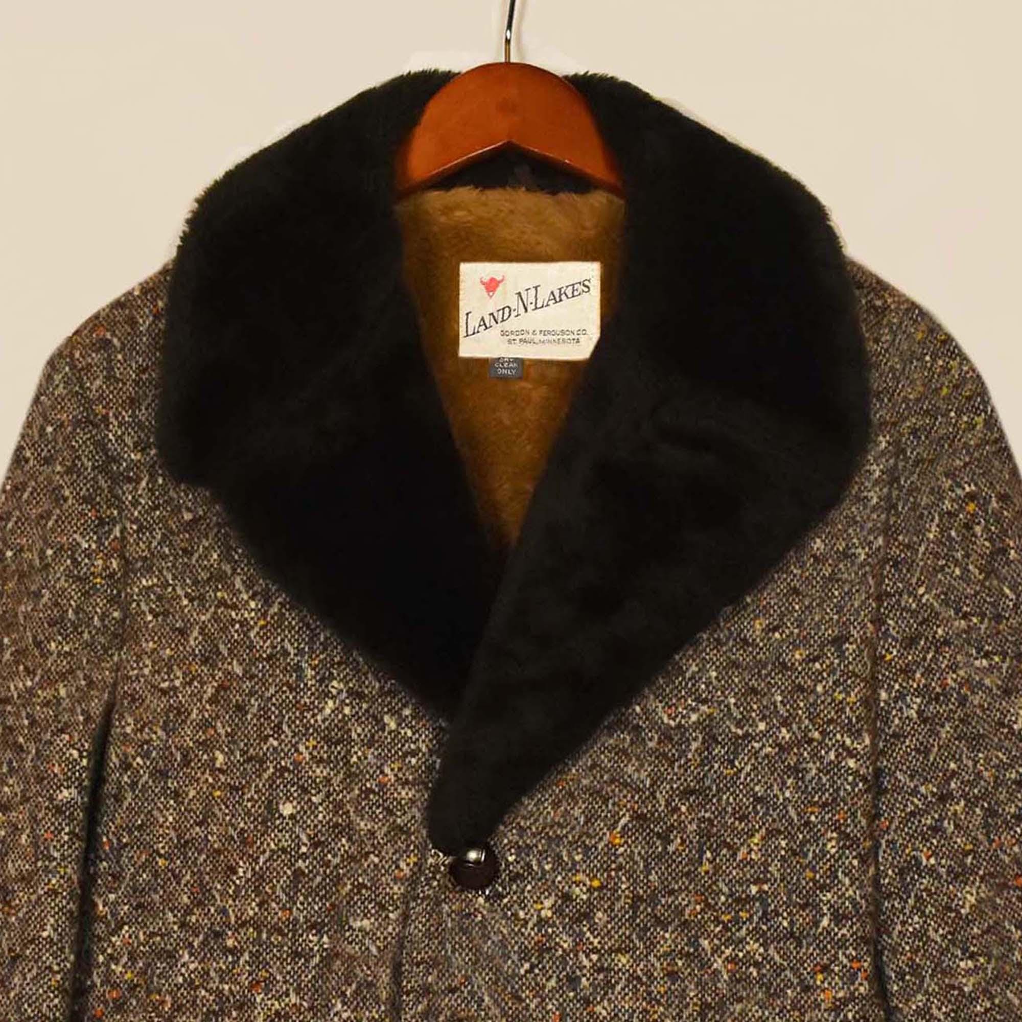 RARE Vintage 60s LAND-N-LAKES Heavy Wool Coat in Brown Beige