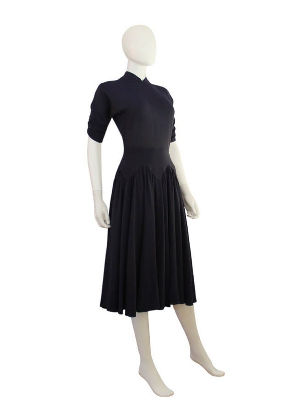 Early 1950s Navy Blue Rayon Swing Dress - 1950s N… - image 7