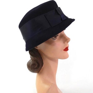 1930s Navy Blue Cloche Hat 1930s Womens Hat 1930s Cloche Vintage Cloche 1930s Blue Hat Womens Blue Hat 1930s Hat Vintage Hat image 8