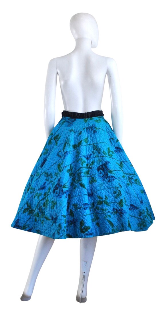 1950s Cerulean Blue Rose Quilted Full Skirt - 195… - image 9