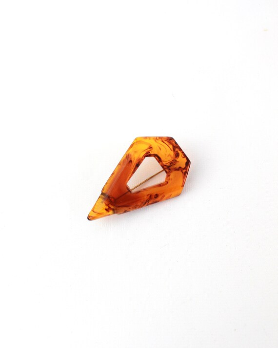 1950s Rootbeer Lucite Brooch - 1950s Lucite Brooch