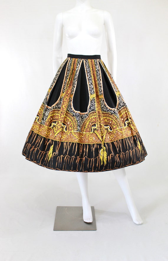 1950s Fan & Tassel Novelty Tromp l'oeil Skirt - 1… - image 7