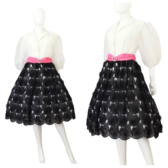 1950s Black & White Balloon Sleeve Dress - 1950s New Look Dress - 50s Floral Dress - Vintage Balloon Sleeve Dress - 50s Dress | Size Medium