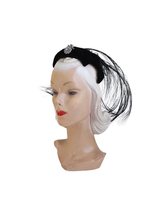 1950s Black Velvet Cocktail Hat with Large Feather
