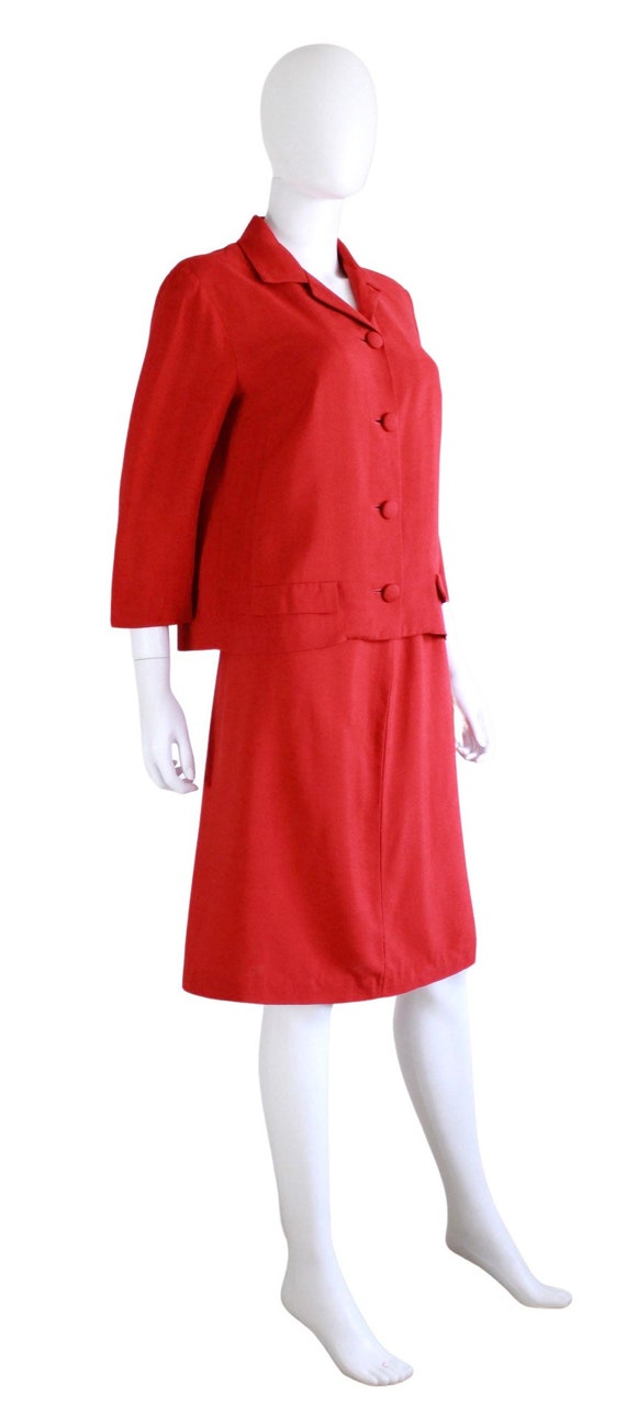 Early 1960s True Red Linen Suit - 60s Red Suit - … - image 6