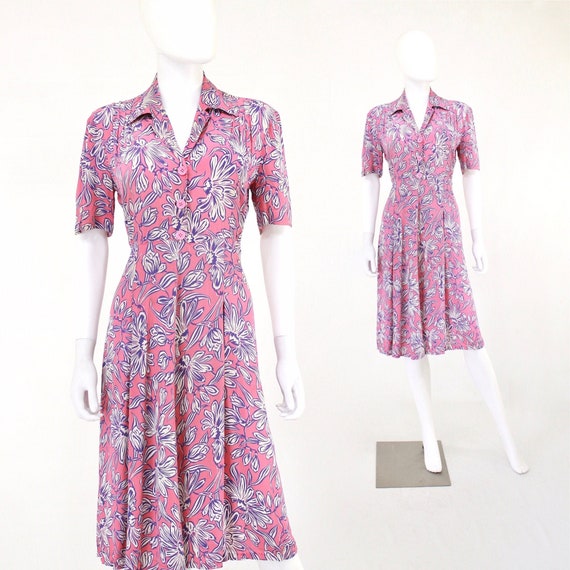 1940's Pink & Purple Daisy Print Rayon Day Dress -