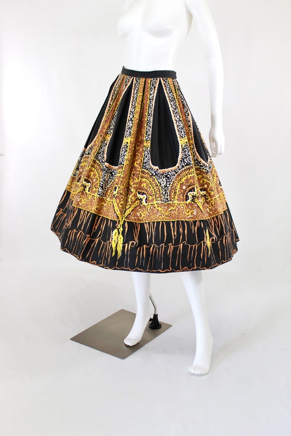 1950s Fan & Tassel Novelty Tromp l'oeil Skirt - 1… - image 5