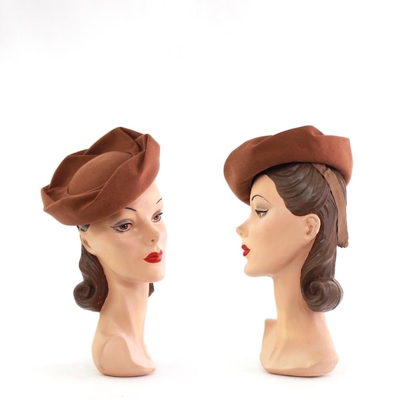 1940s Brown Crown Tilt Hat - 1940s Brown Tilt Hat
