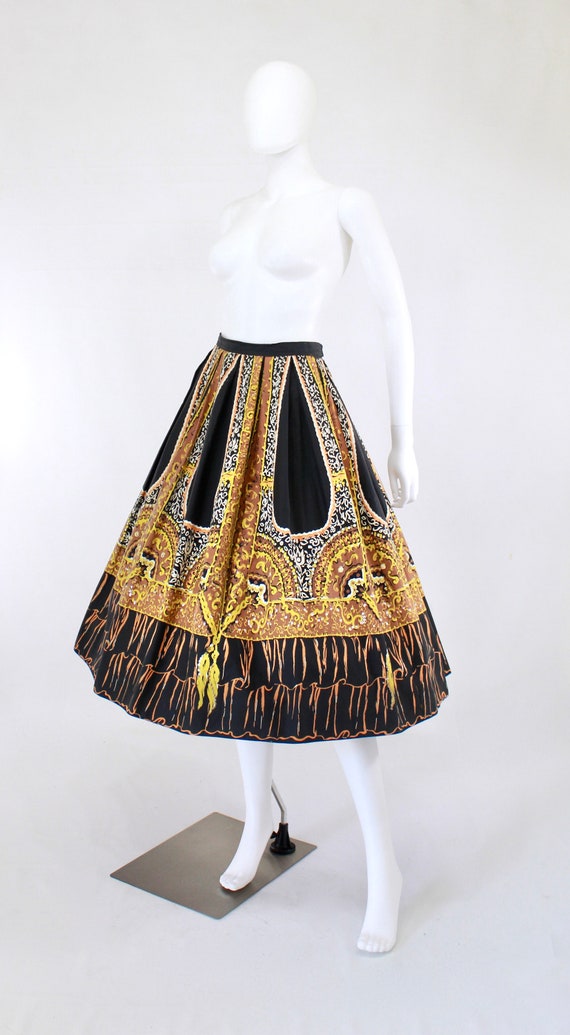 1950s Fan & Tassel Novelty Tromp l'oeil Skirt - 1… - image 6