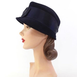 1930s Navy Blue Cloche Hat 1930s Womens Hat 1930s Cloche Vintage Cloche 1930s Blue Hat Womens Blue Hat 1930s Hat Vintage Hat image 9