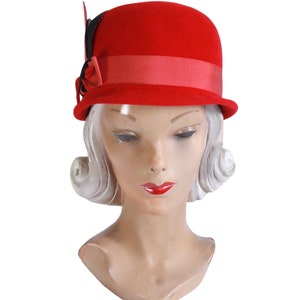 Vintage Red Velour Cloche Hat Vintage Red Cloche Hat 1960s Red Hat Womens Vintage Red Hat Mid Century Red Hat Vintage Cloche Hat image 2