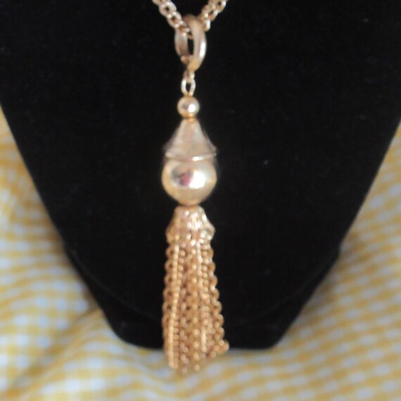 4 long chain necklaces for sale, gold colored cha… - image 2