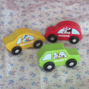 3 Wood toy cars, Disney toy, RARE Disney wood cars, Donald Duck, Minnie, Goofy, 1 1/2 inches high, Like NEW, Melissa & Doug, Red wood car,