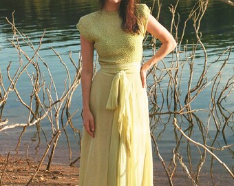 Banned Gioia 40s Dress in Green - M & 2XL left only main image 0