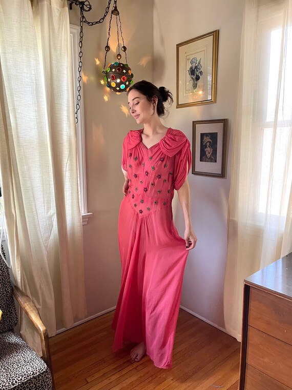 ANN KAUFFMAN, vintage 1940s dress, Old Rose Pink lace w/ silver metallic, shelf bust fit and flare cocktail party evening dress