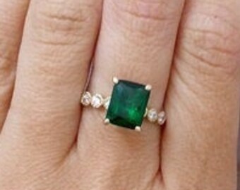 Statement emerald ring, rectangle ring, gold ring, may birthstone, engagement ring, diamond ring ,bridal gift