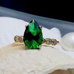 Statement emerald ring, small drop ring, gold ring, may birthstone, engagement ring, diamond ring, bridal gift